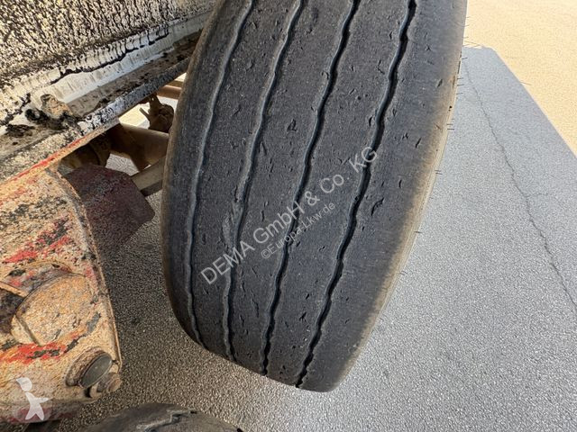 Semitrailer Benalu...
