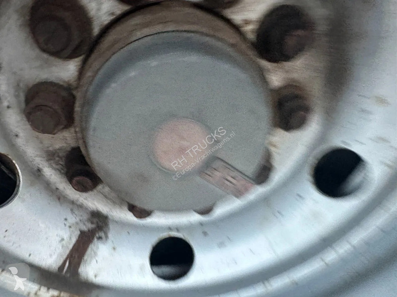 Semitrailer Nooteboom -48-03V LAST AXLE...
