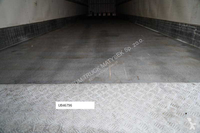 Semiremorca Chereau