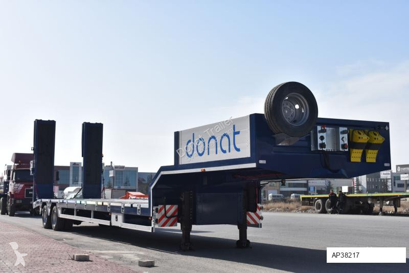 Semiremorca Donat 2 axle lowbed semi-trailer