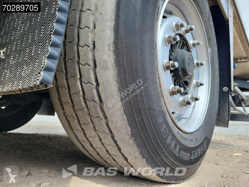 Semitrailer Chereau Thermo King A400 3 axles...