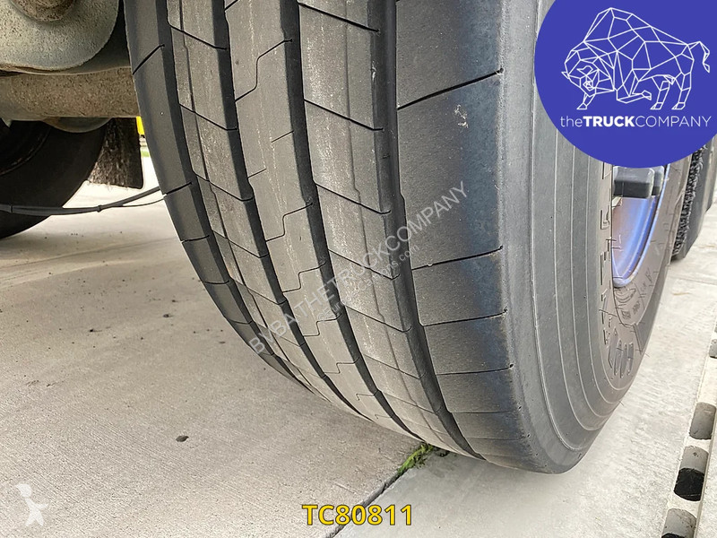 نصف مقطورة Van Hool