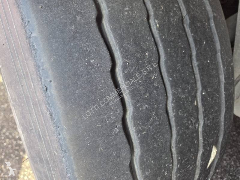 نصف مقطورة Krone