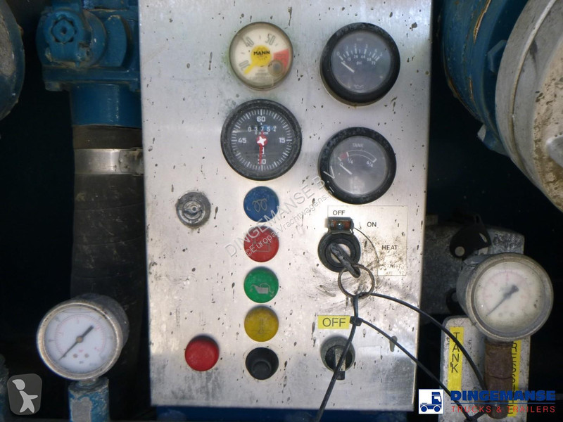 Semi remorque Feldbinder Powder tank alu 40 m3...