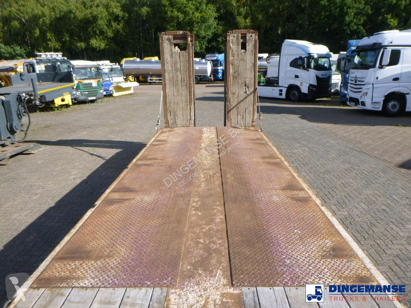 نصف مقطورة Nooteboom 4-axle semi-lowbed trailer...