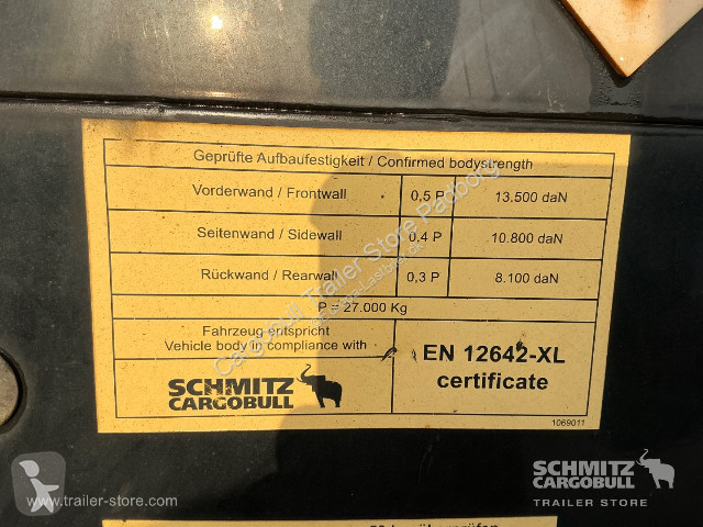 Sættevogn Schmitz Cargobull Curtainsider Mega