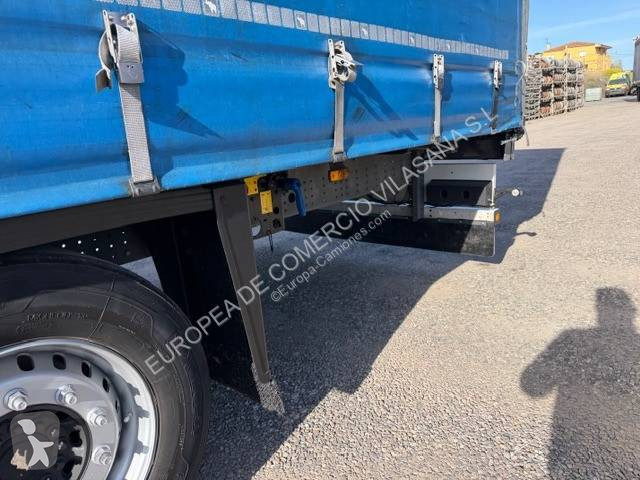 نصف مقطورة Schmitz Cargobull TAULINER TECHO...