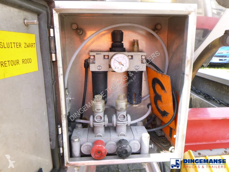 نصف مقطورة Burg Chemical tank inox L4BH 22.5 m3...