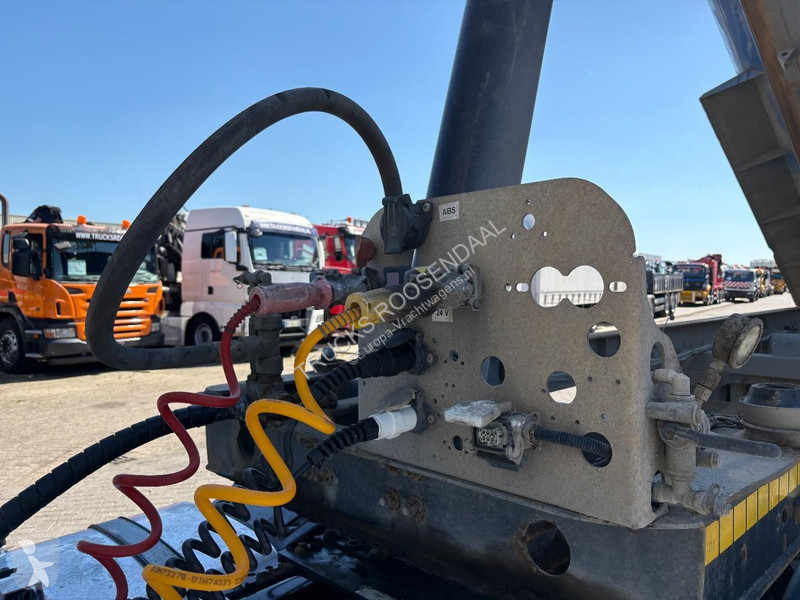 نصف مقطورة MOL - 3X SAF AXLE + 2x IN STOCK +...