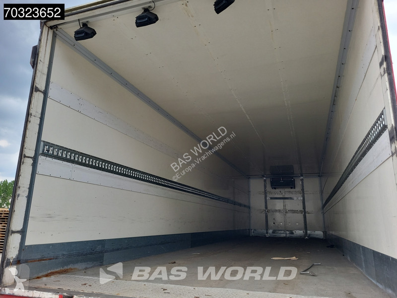 نصف مقطورة  Tail gate