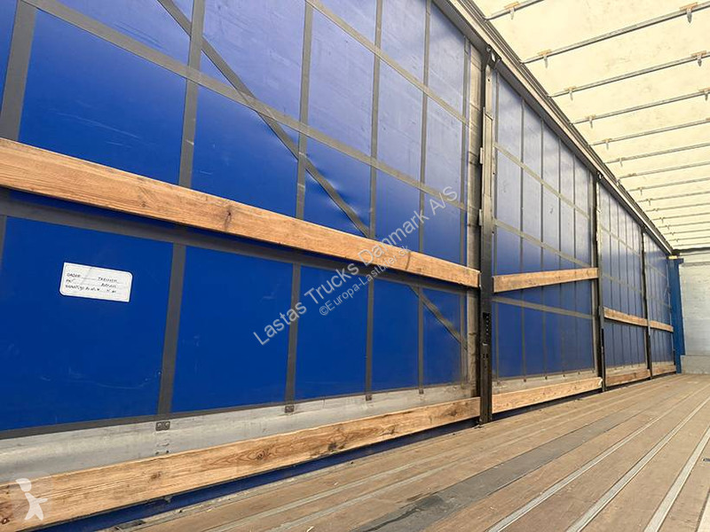 نصف مقطورة Kel-Berg Curtainsider / Planenauflieger