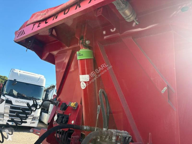 Полуприцеп TecnoKar Trailers