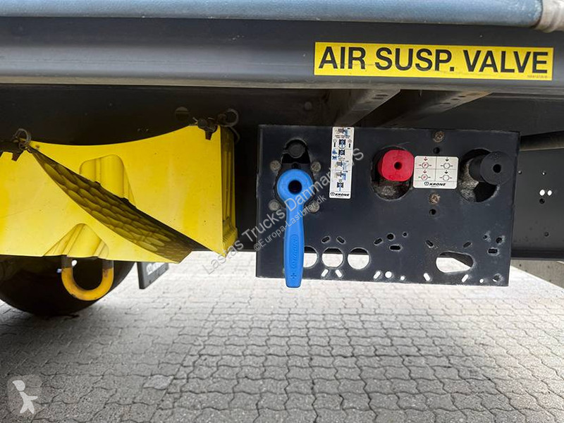 نصف مقطورة Krone Curtainsider / Planenauflieger