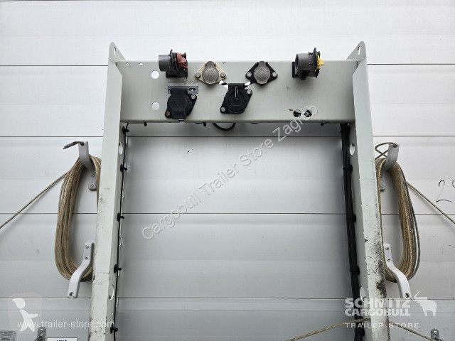 نصف مقطورة Schmitz Cargobull Semitrailer...