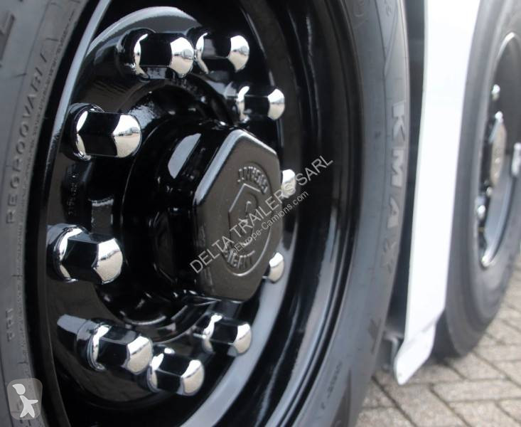 Semiremorca Burgers Carrosserie