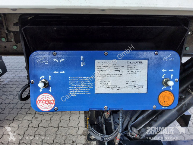 نصف مقطورة Schmitz Cargobull Tiefkühler...
