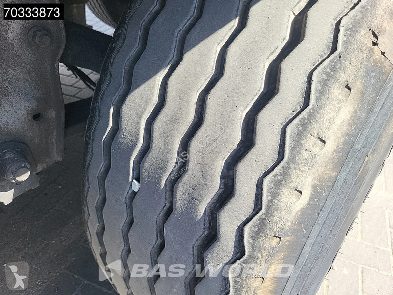 نصف مقطورة Schmitz Cargobull SCB*S3T 3 axles...