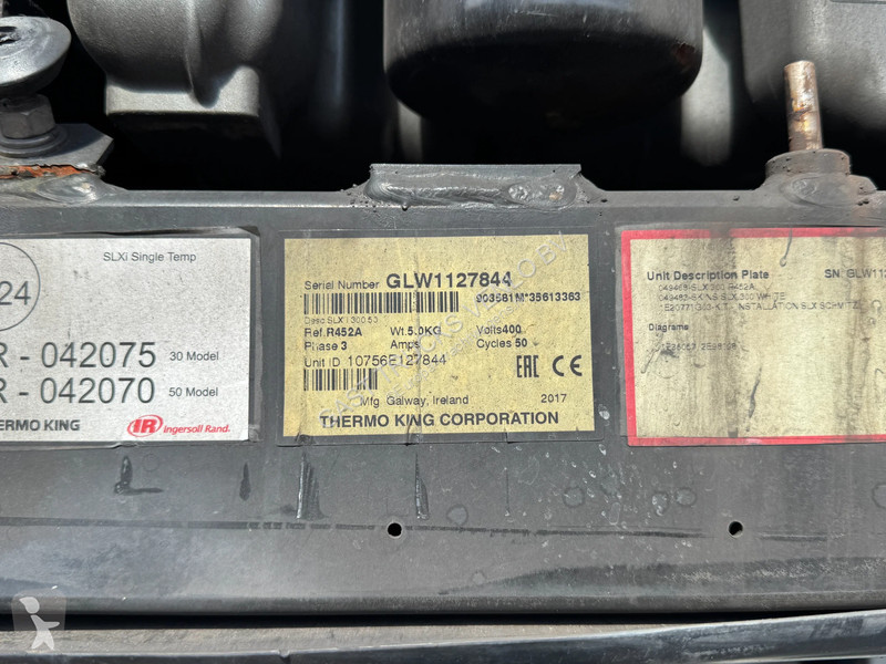 Полуприцеп Schmitz Cargobull Thermo King SLXi...