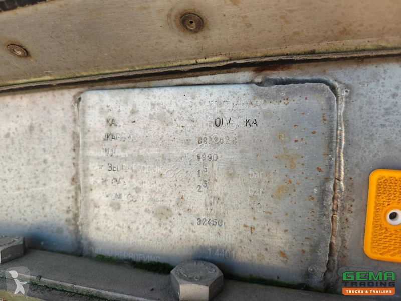 Полуприцеп Burg BPO 12-27 Z Insulated Stainless...