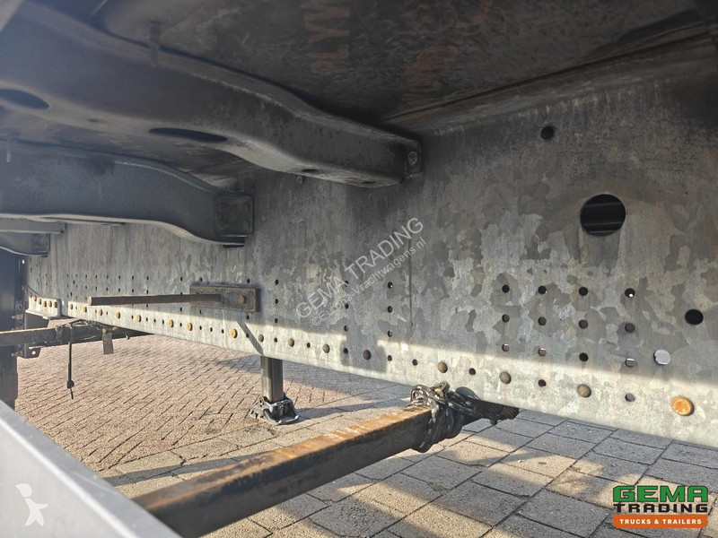 Полуприцеп Schmitz Cargobull SCB*S3T Sliding...