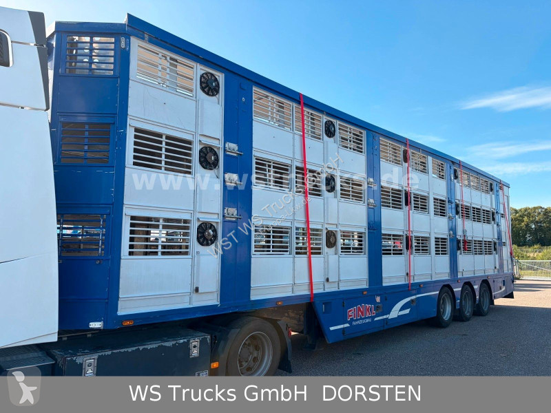 Semitrailer  Finkl  3 Stock Hubdach Typ 2...