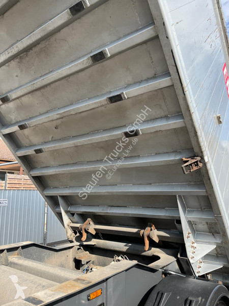 Semitrailer Langendorf SKA 24/30 Getreidekipper...