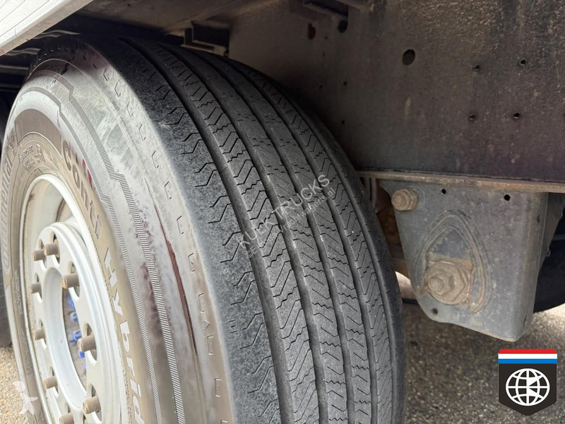 Semitrailer Krone N/A NEW TIRES - sunroof - MOT...