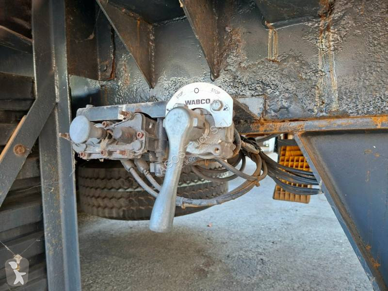 Cardi 39S3SP semi-trailer