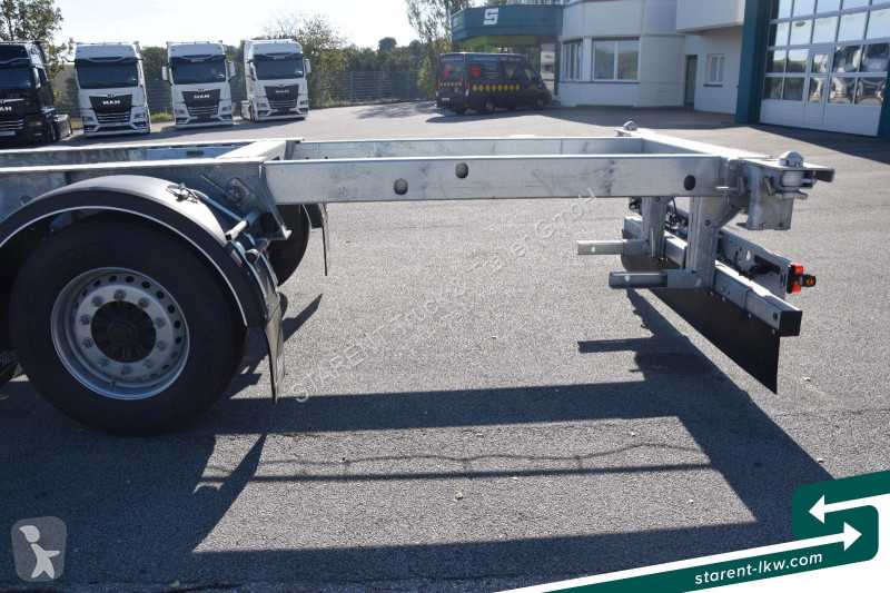 نصف مقطورة Fliegl Containerchassis ADR...