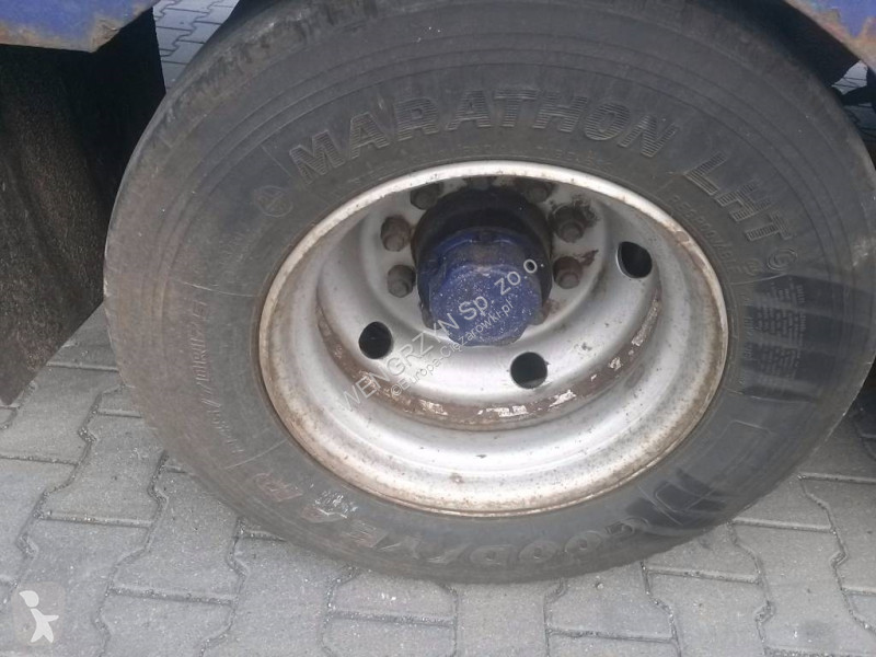 نصف مقطورة  NACZEPA 3 OSIOWA TYPU SEMI BROSHUIS