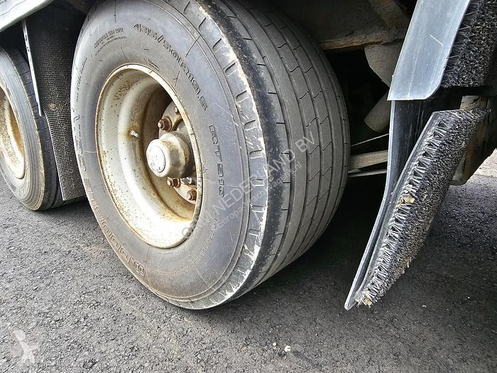 Semitrailer Krone 27 3 AXLE MEGA CURTAINSIDER...