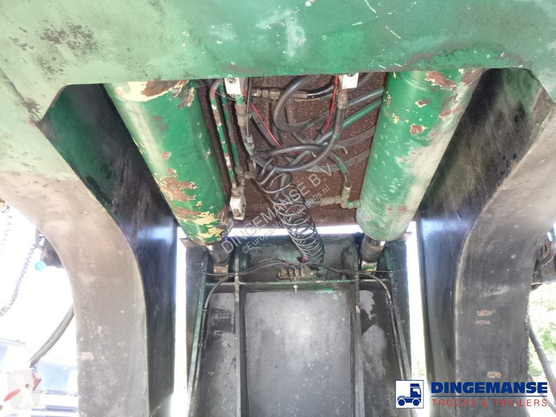 Semiremorca Nooteboom 3-axle lowbed trailer 33...