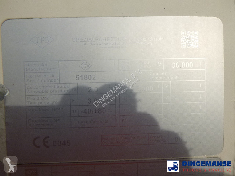 Semi reboque Feldbinder Powder tank alu 36 m3 /...