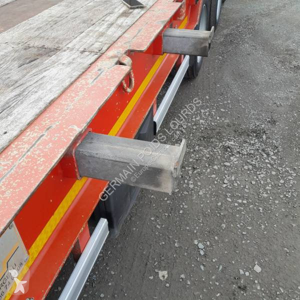 Semitrailer Louault 3 essieux porte engin