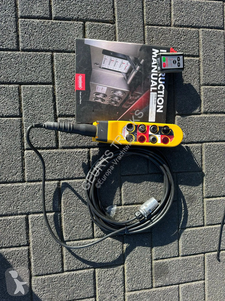 Semitrailer Nooteboom OVB-48-03 HYDRAULISCHE...