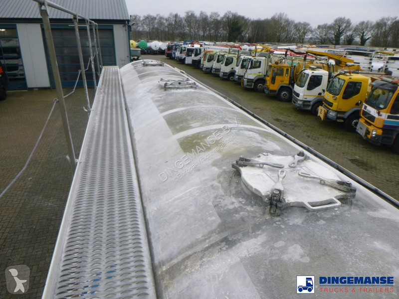 Semiremorca Feldbinder Powder tank alu 50 m3 /...