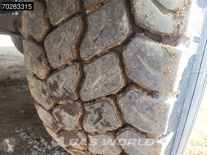 Sættevogn Schmitz Cargobull SGF*S3 Liftachse 27m3
