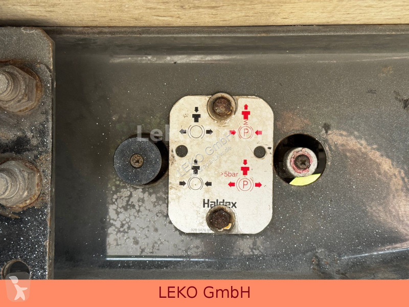 نصف مقطورة Lamberet Mit Carrier Vec 1850Mt