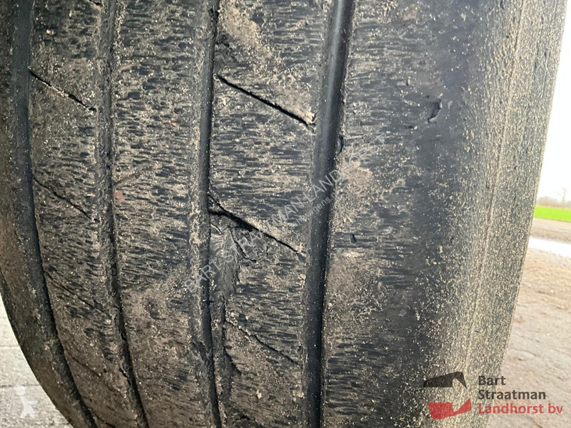 Semiremorca AJK N/A 3 assen 9 Ton Geisoleerde...