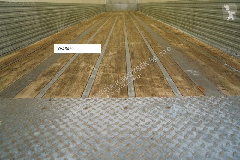 Semiremorca Fruehauf