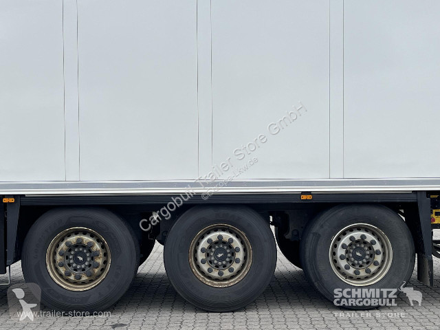 Sættevogn Schmitz Cargobull Tiefkühler Standard...