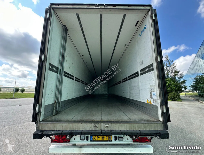 Oplegger Schmitz Cargobull SCB*S3B THERMO KING...