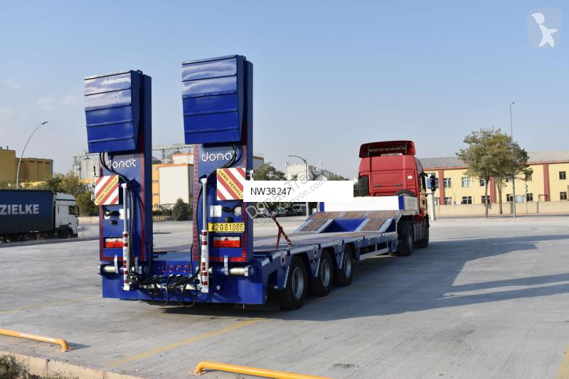 Превоз на строителна техника Donat 3 axle...