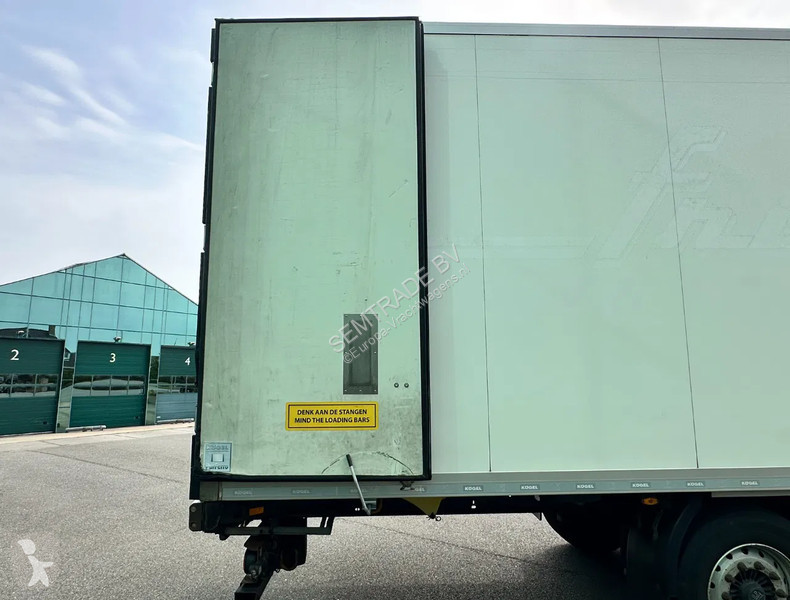 Semitrailer Kögel S24-4 THERMO KING SLXi 300...