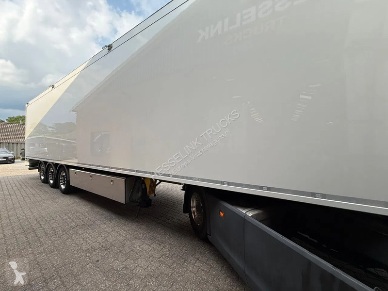 Semiremorca Kraker trailers Koel / Walkingfloor...