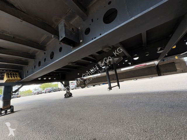 Semitrailer Wielton...