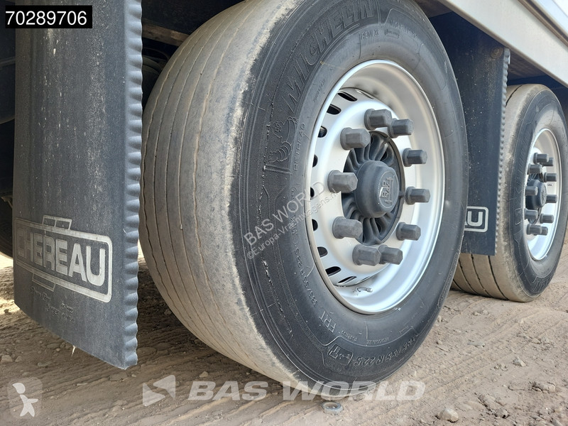 Semitrailer Chereau Thermoking SLXe 300 3 axles...
