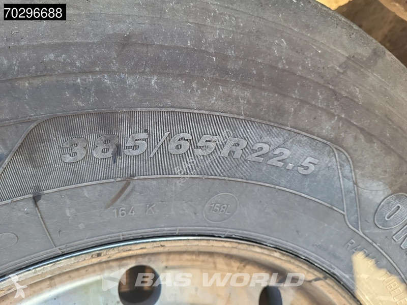 نصف مقطورة Stas S300CX 28m3 Lifting Axle