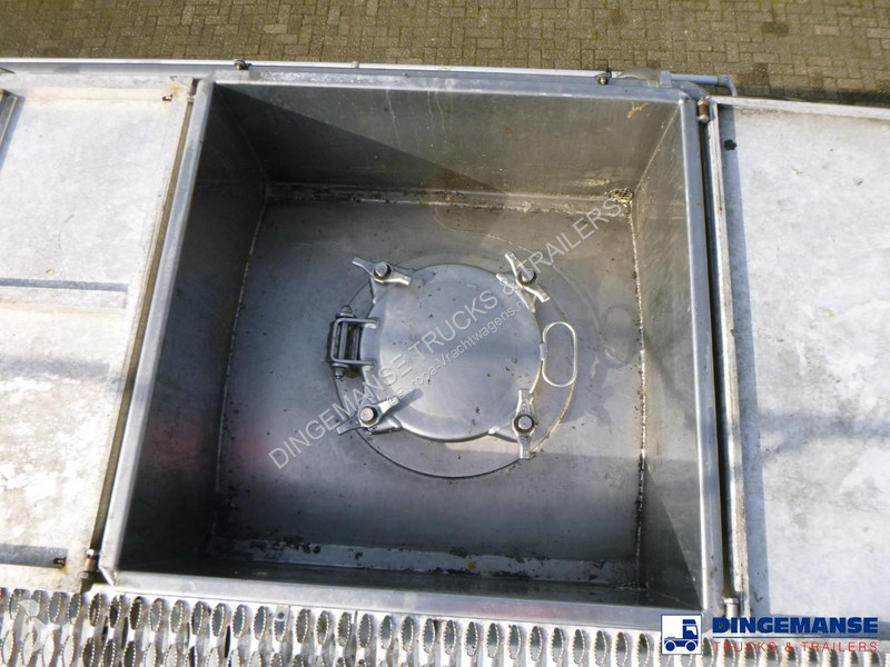 نصف مقطورة Burg Chemical tank inox L4BH 32.5 m3...