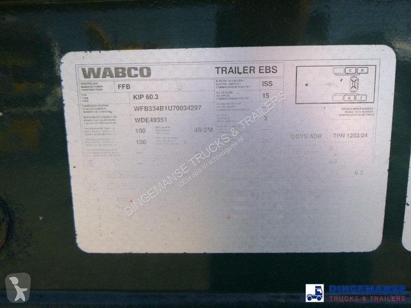Semi remorque Feldbinder Powder tank alu 60 m3...